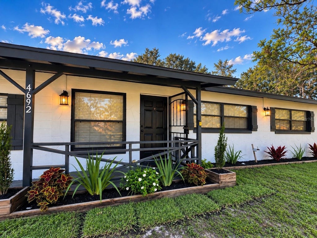 Photo of 4692 Barley Street, Orlando, FL 32811 (MLS # S5159644)