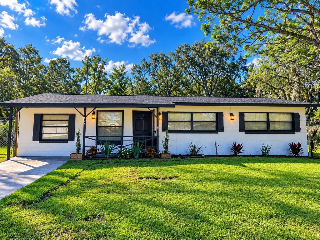 Photo of 4692 Barley Street, Orlando, FL 32811 (MLS # S5159644)