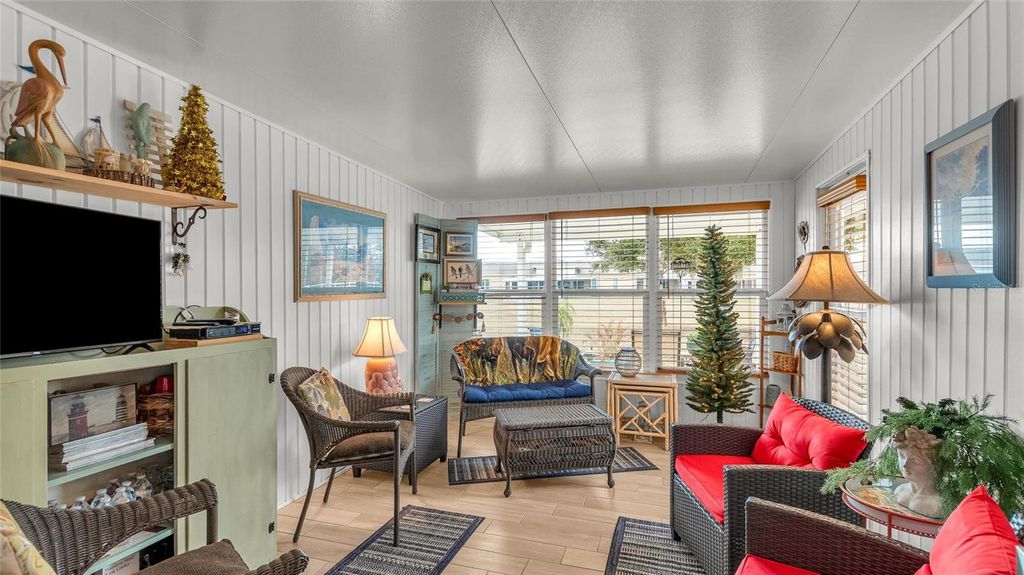 Photo of 5109 Club Circle, Lakeshore, FL 33854 (MLS # P4937955)