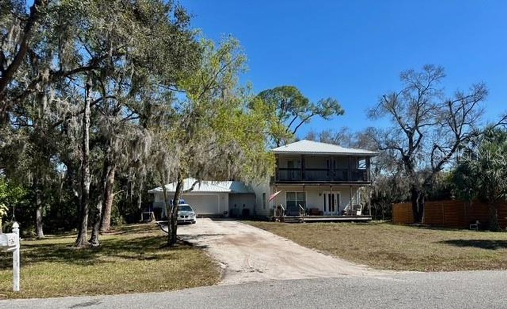 Photo of 5610 Middle Avenue, Sarasota, FL 34243 (MLS # A4683892)