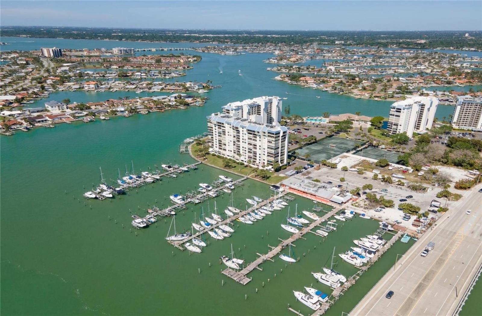 WEATHERLY THE CONDO - Residential