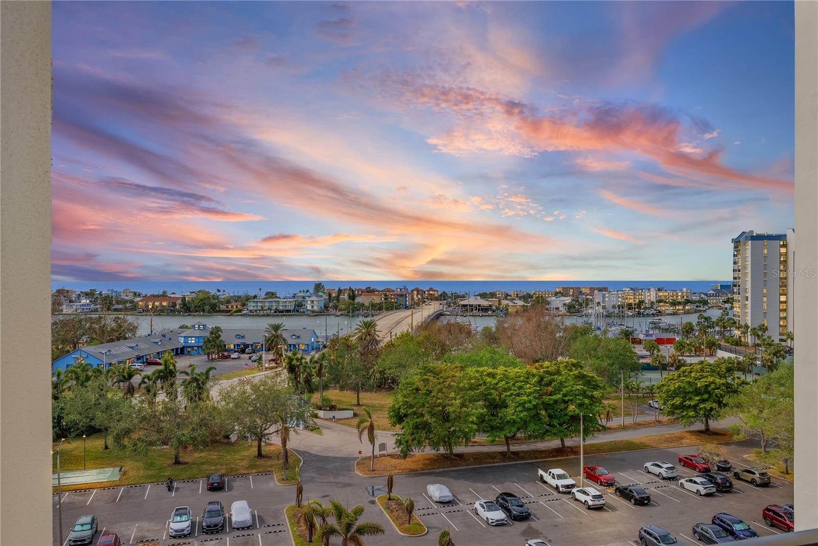 WEATHERLY THE CONDO - Residential