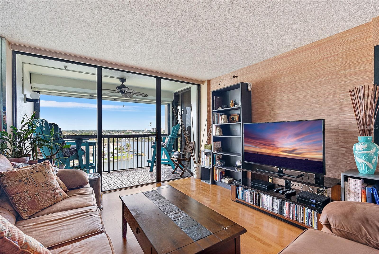 WEATHERLY THE CONDO - Residential