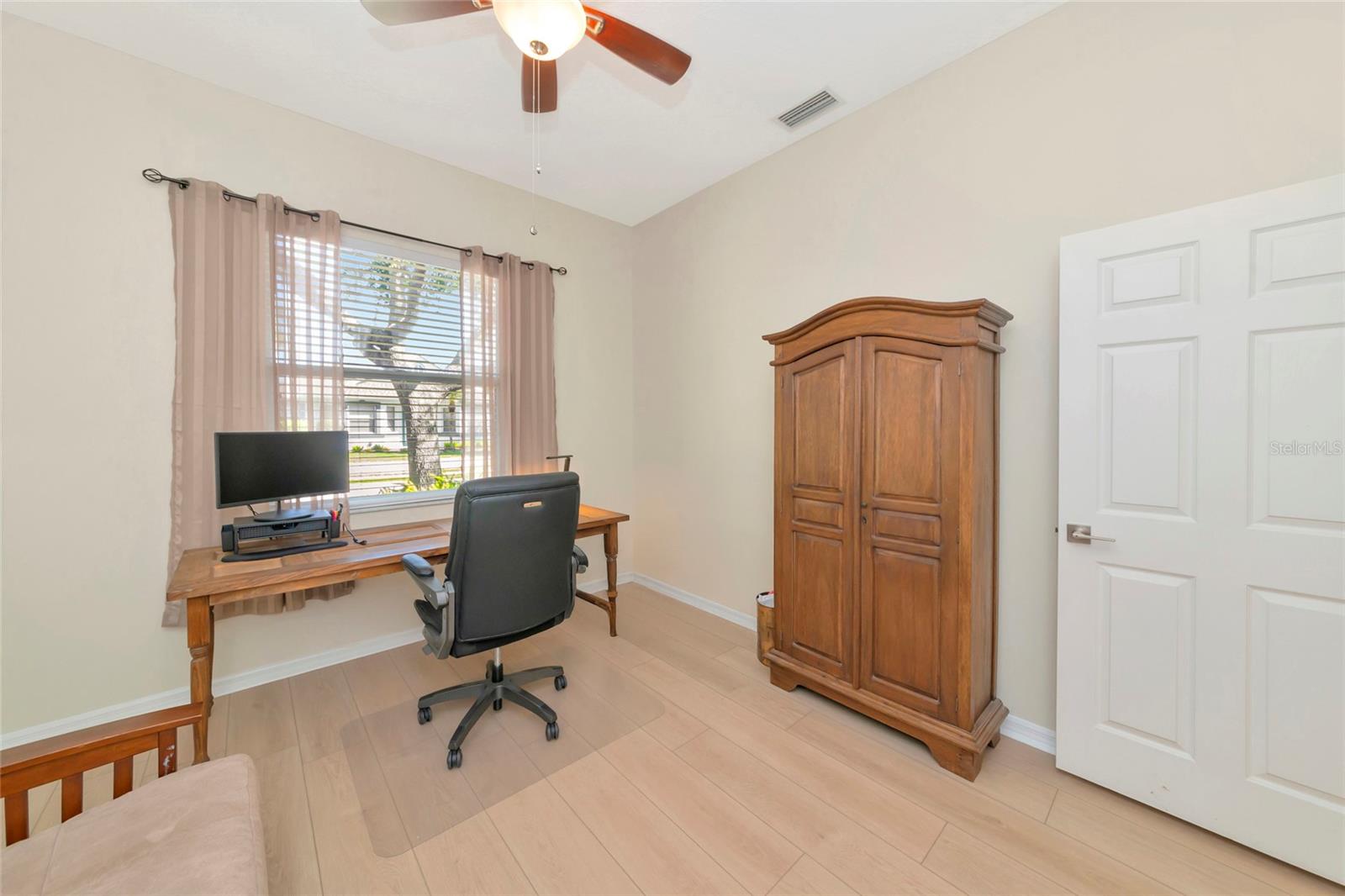 RIVERDALE REV - Residential