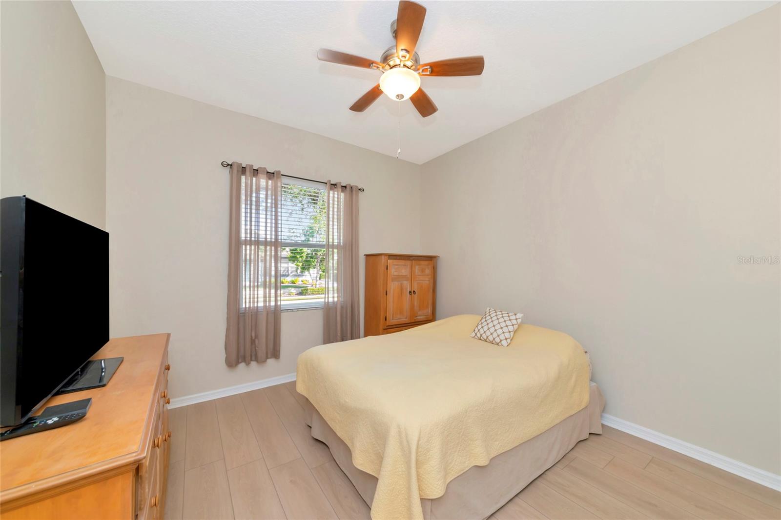 RIVERDALE REV - Residential