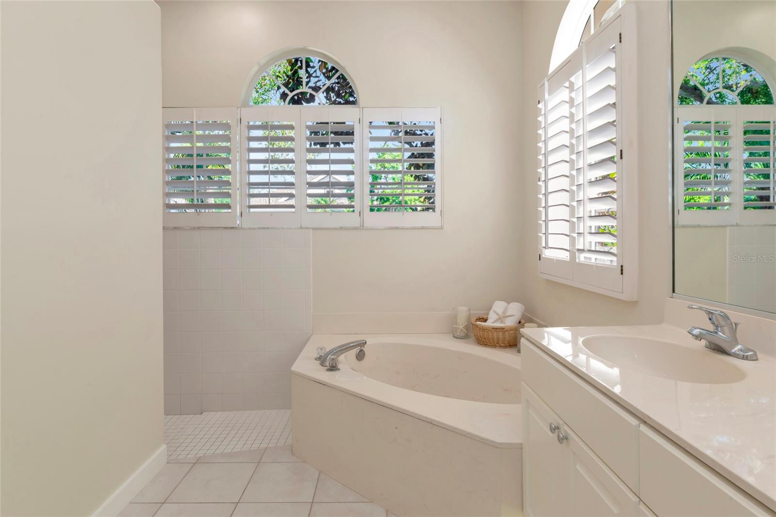 RIVERDALE REV - Residential