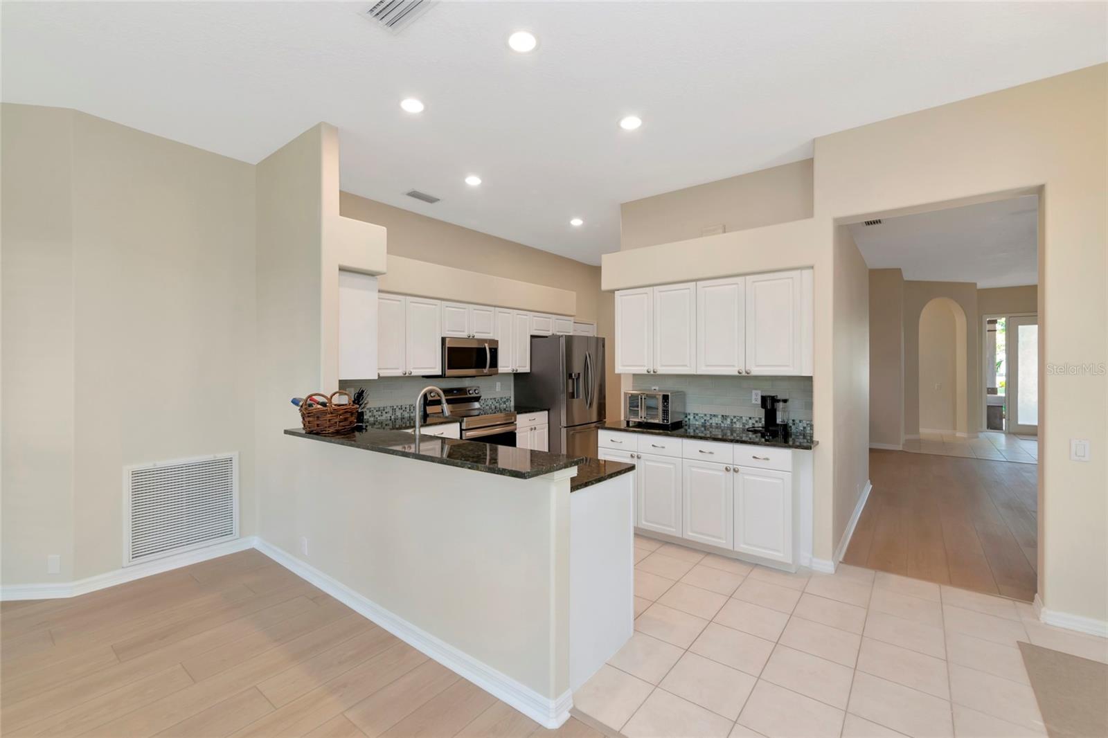 RIVERDALE REV - Residential