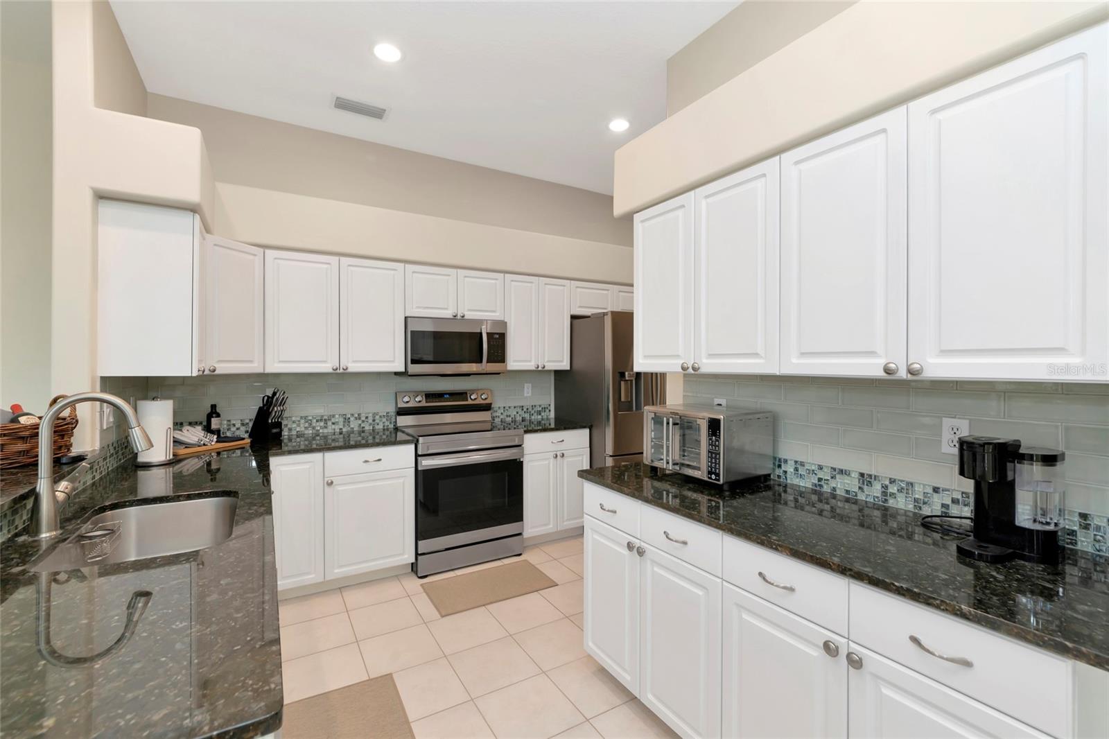 RIVERDALE REV - Residential