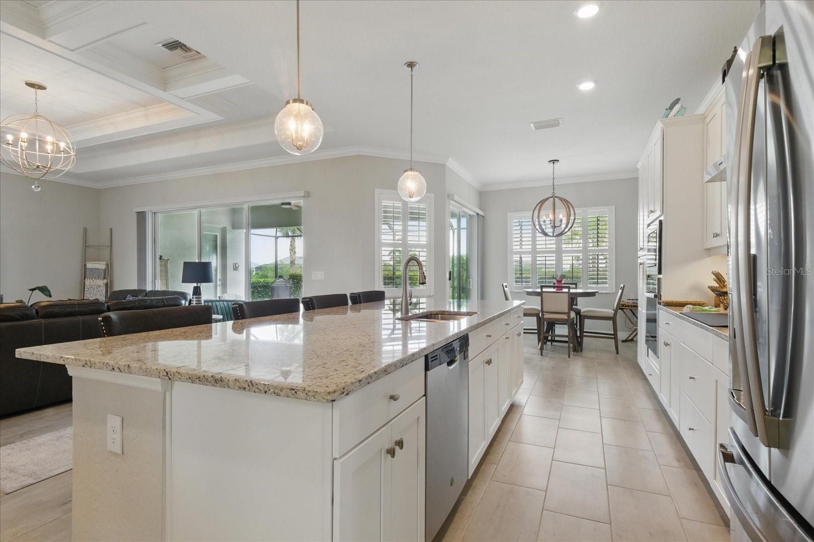 HARBOR WEST - Residential