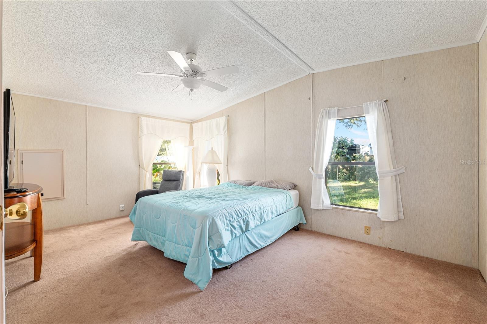 LAKE WEIR HEIGHTS - Residential