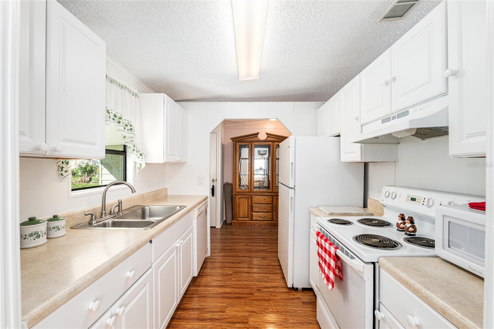 LAKE WEIR HEIGHTS - Residential