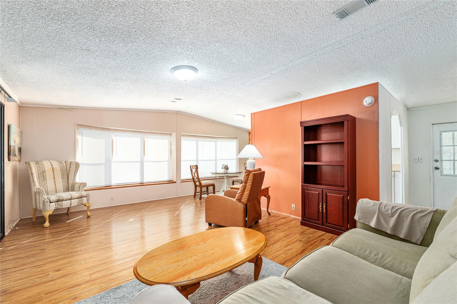 LAKE WEIR HEIGHTS - Residential