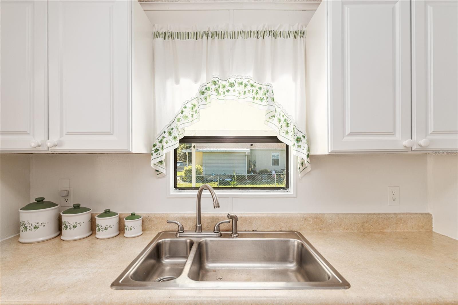 LAKE WEIR HEIGHTS - Residential