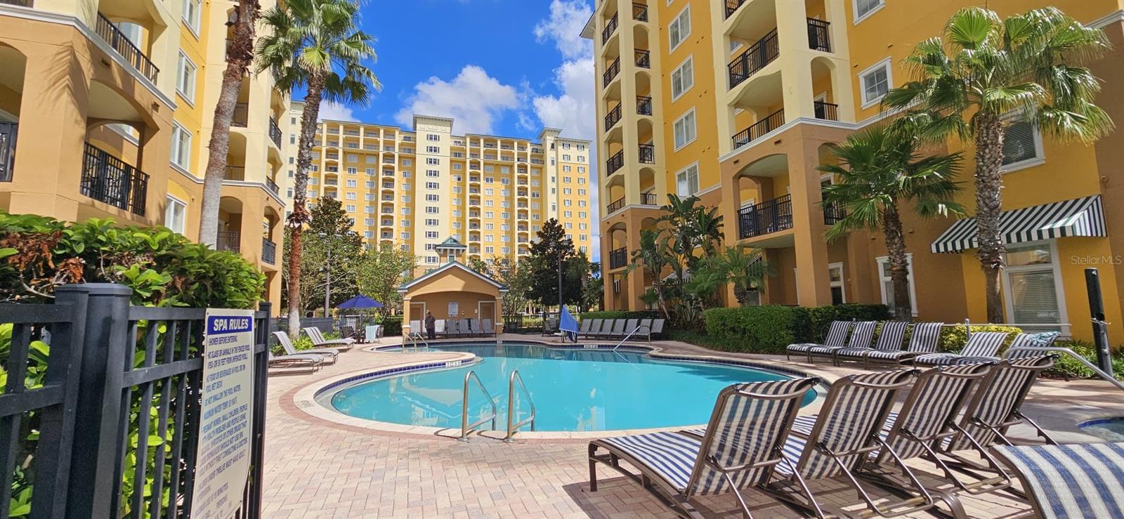 LAKE BUENA VISTA RESIDENCE VILLAGE I - Residential