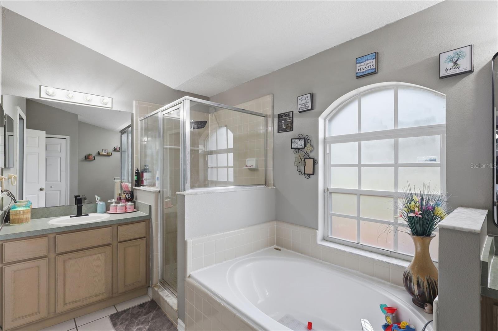 DELTONA LAKES UN 31 - Residential