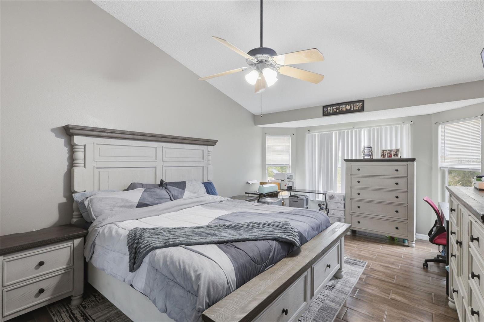 DELTONA LAKES UN 31 - Residential