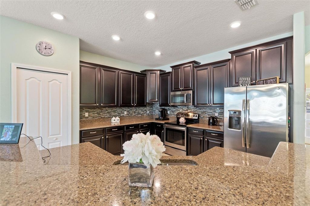 Photo of 8961 Dove Valley Way, Davenport, FL 33896 (MLS # S5148633)