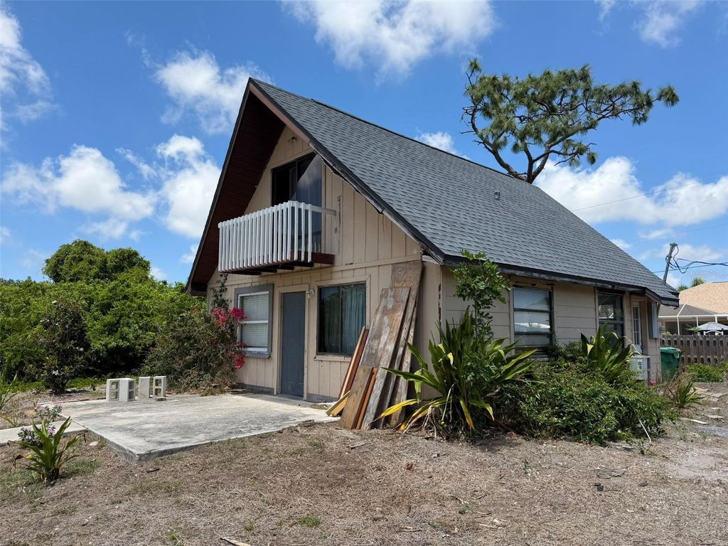 Photo of 10244 Stonecrop Avenue, Englewood, FL 34224 (MLS # D6147352)