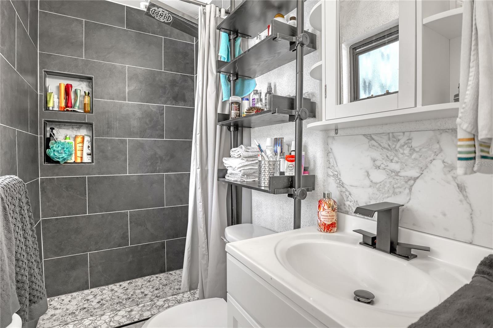 GARDEN PARK REPLAT - Residential