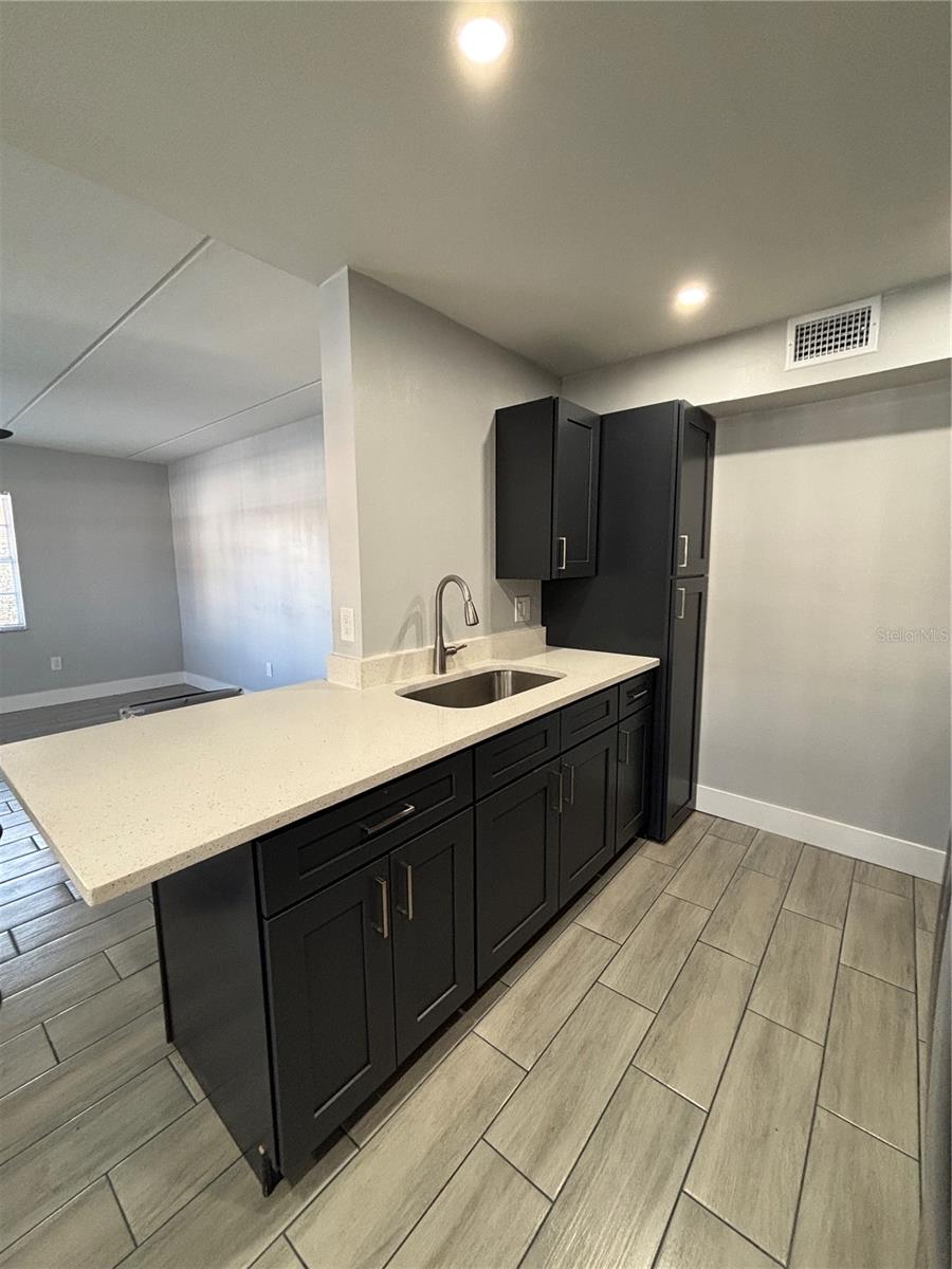 HABANA PARK A CONDO - Residential