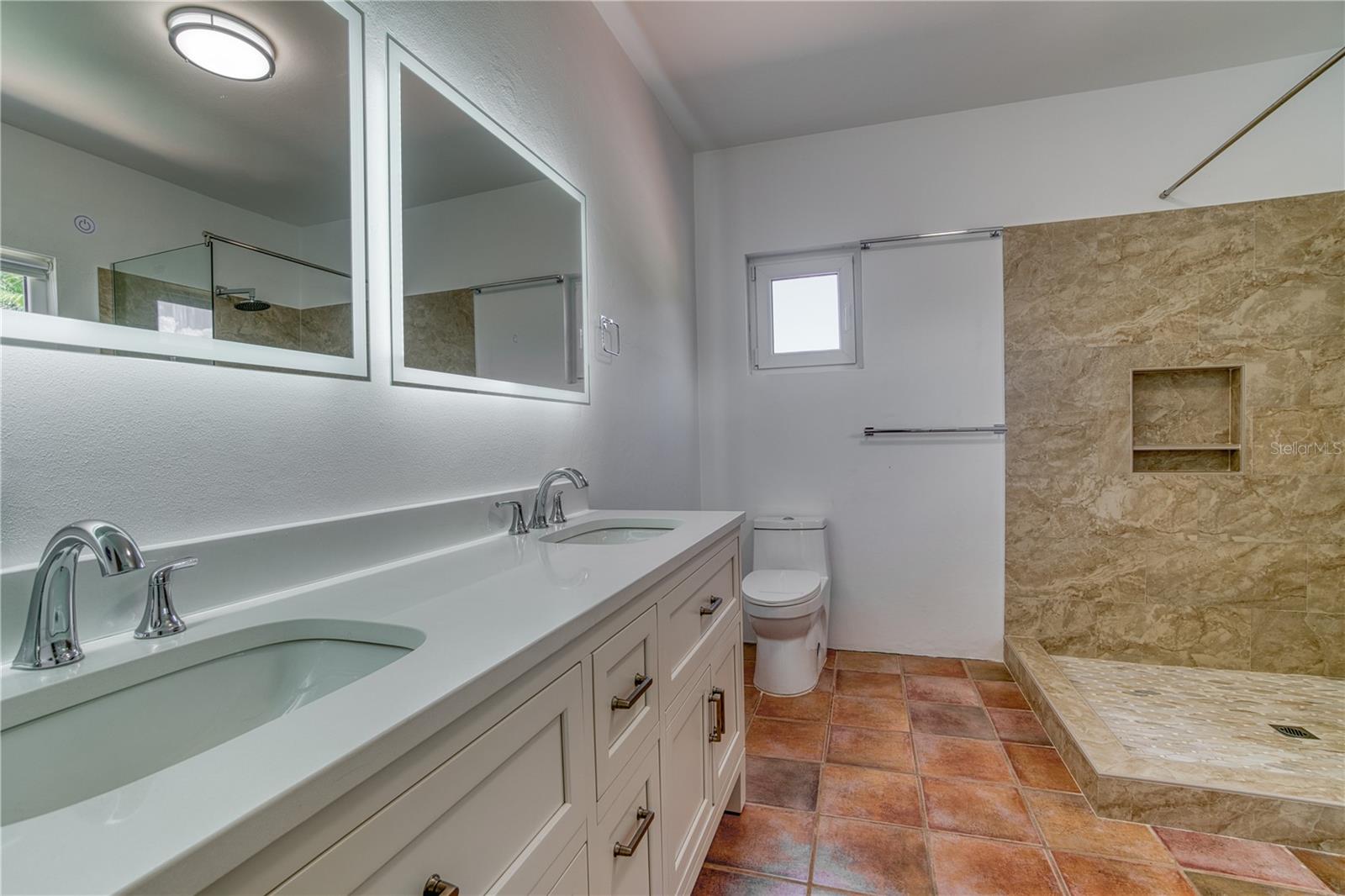 HACIENDAS EL MOLINO - Residential