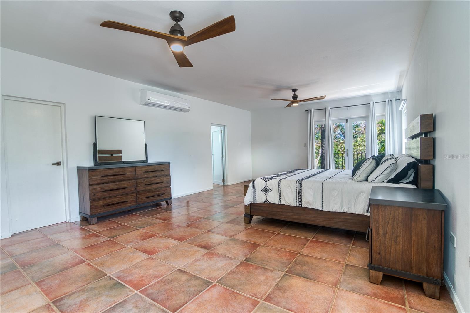 HACIENDAS EL MOLINO - Residential