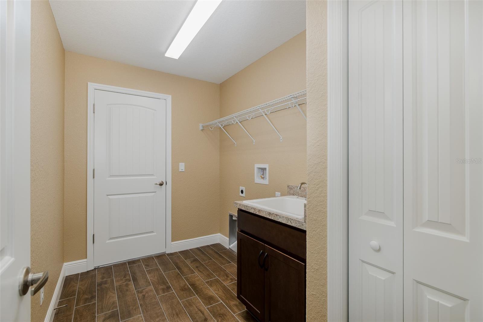 COUNTRY HAVEN ESTATES - Residential