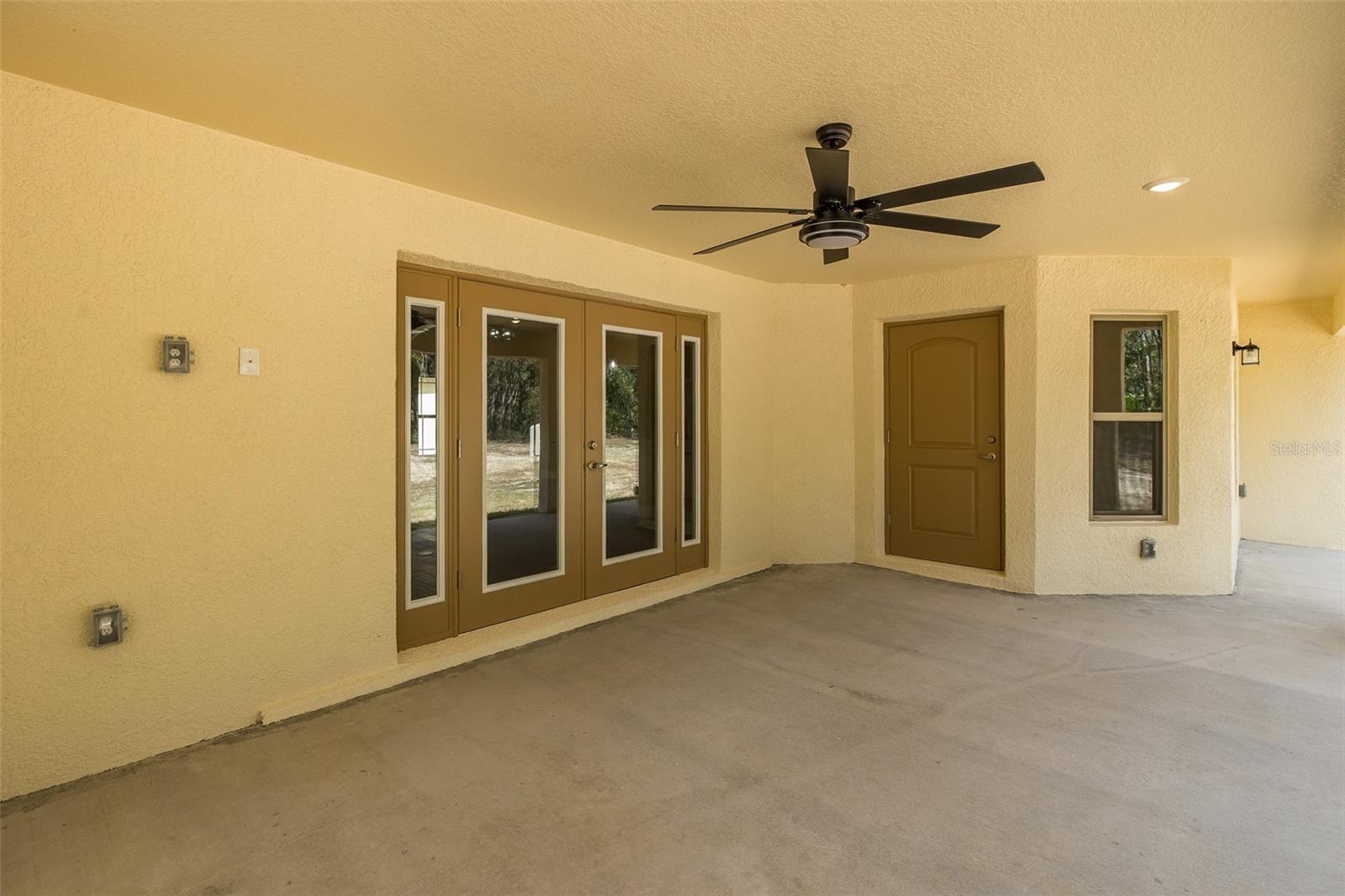 COUNTRY HAVEN ESTATES - Residential