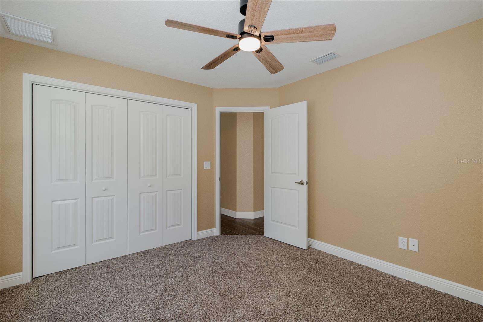COUNTRY HAVEN ESTATES - Residential