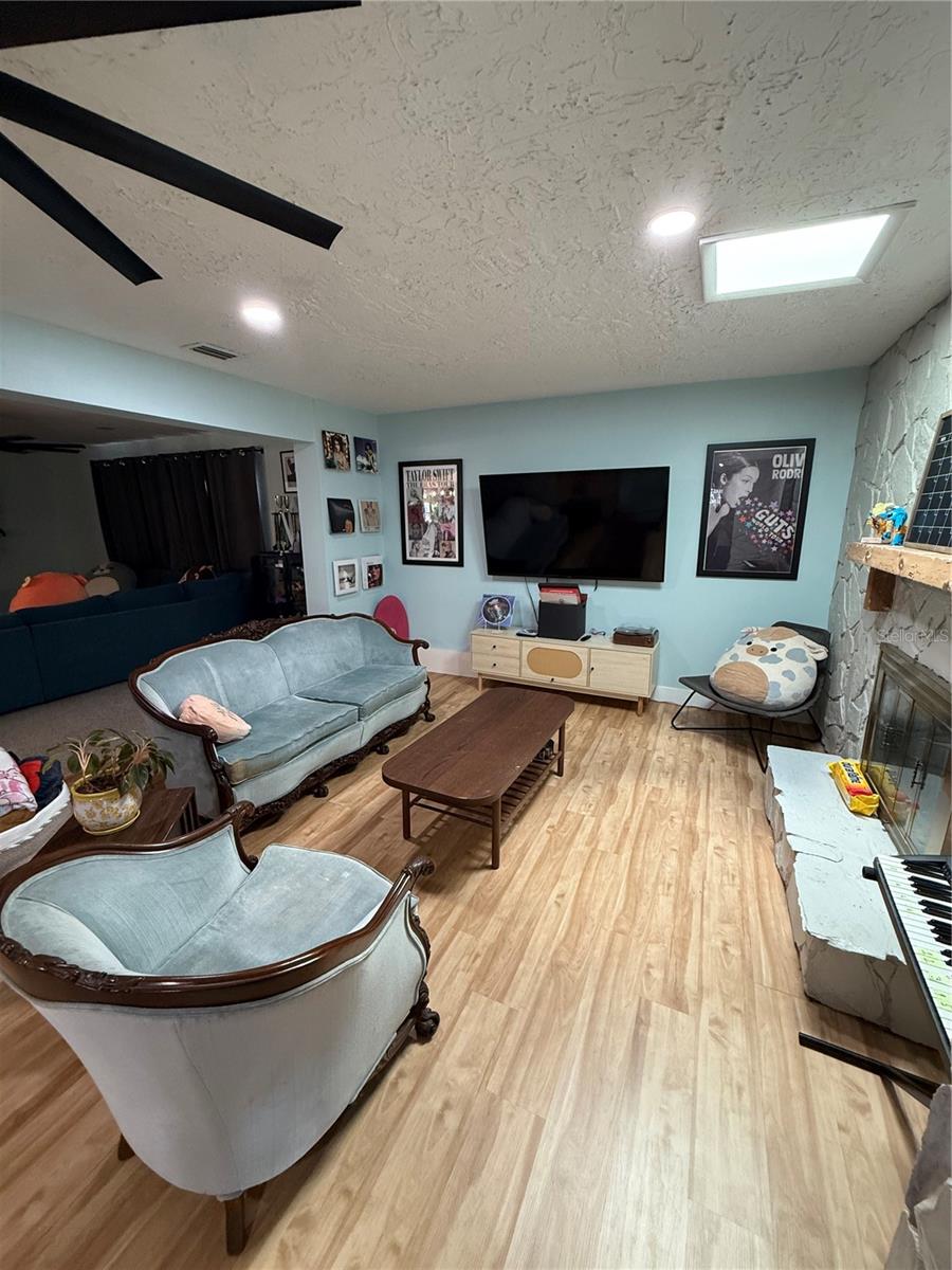 ISLE CATALINA - Residential