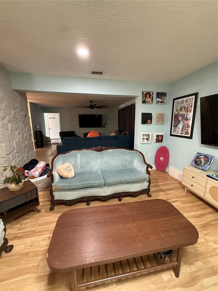 ISLE CATALINA - Residential
