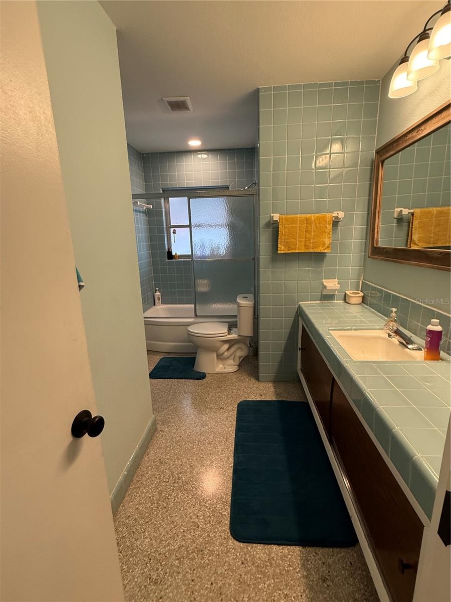 ISLE CATALINA - Residential