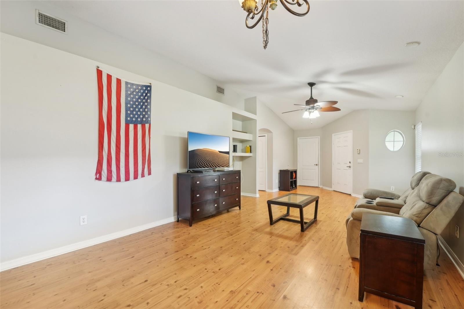 CHESTNUT FOREST - Residential