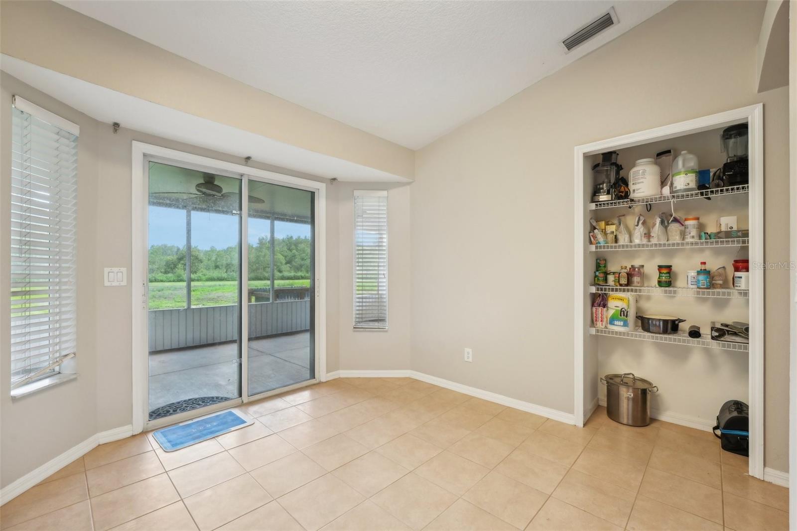 CHESTNUT FOREST - Residential