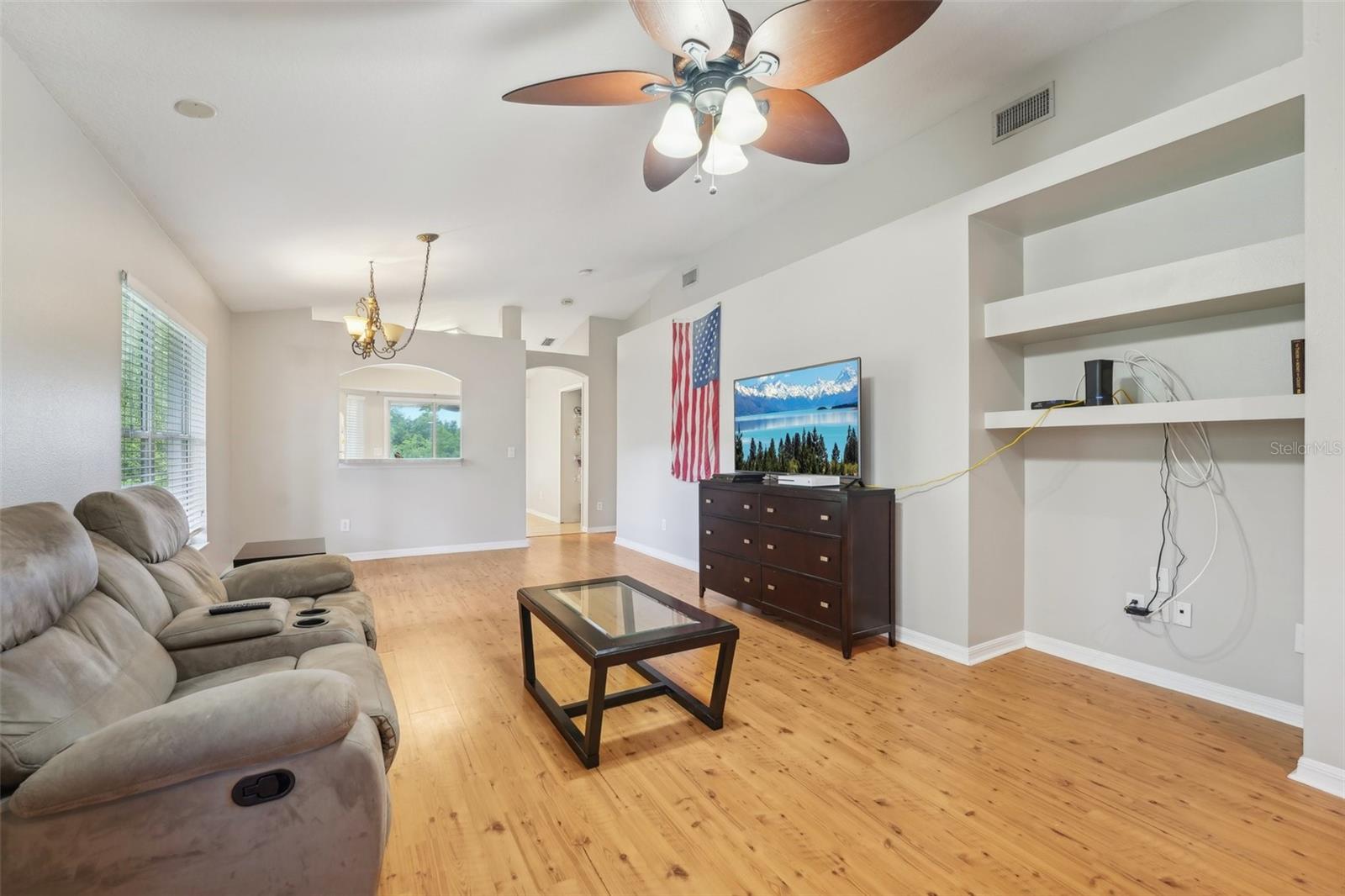 CHESTNUT FOREST - Residential