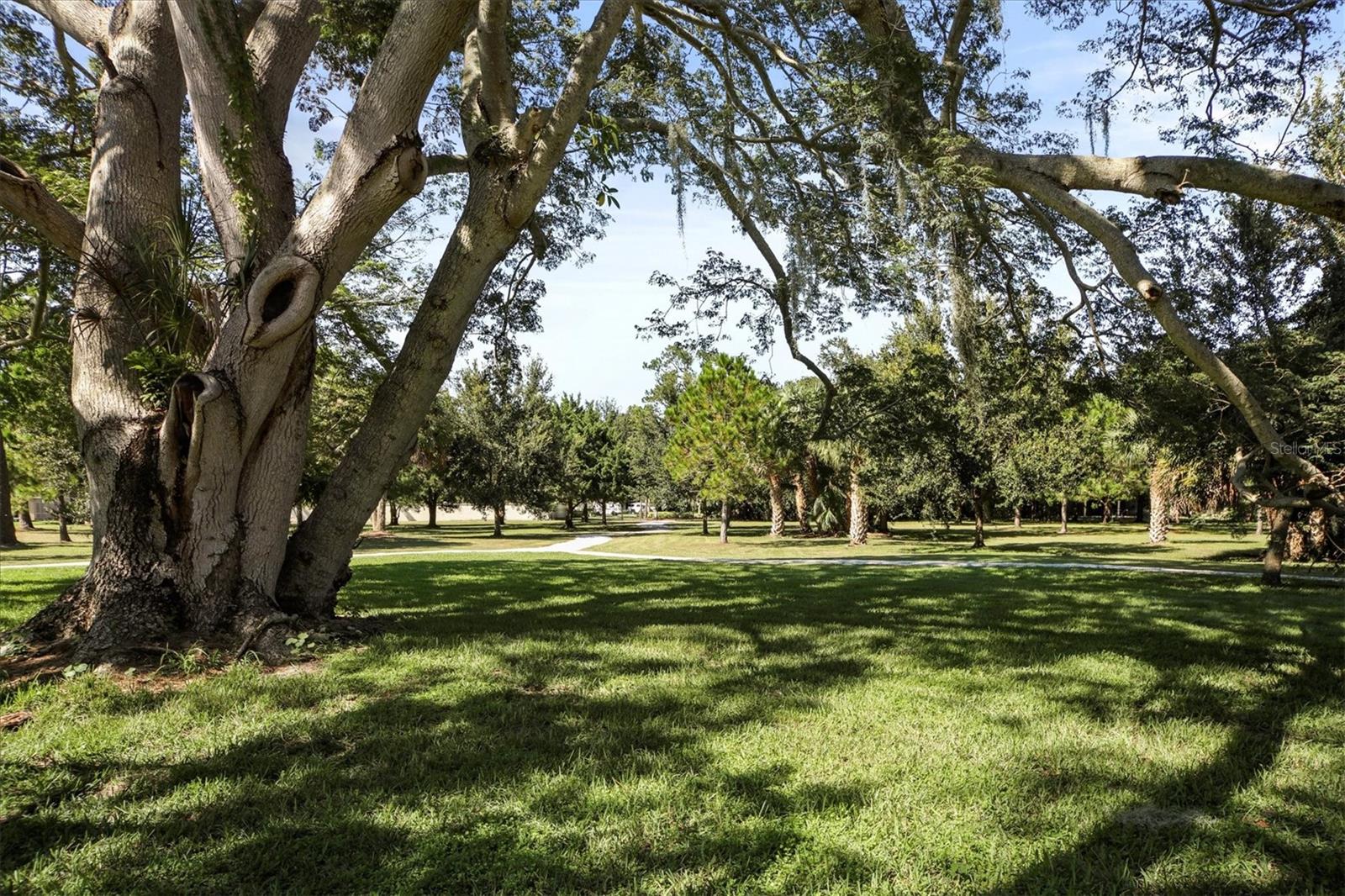 BAYVIEW HOMES I - Residential