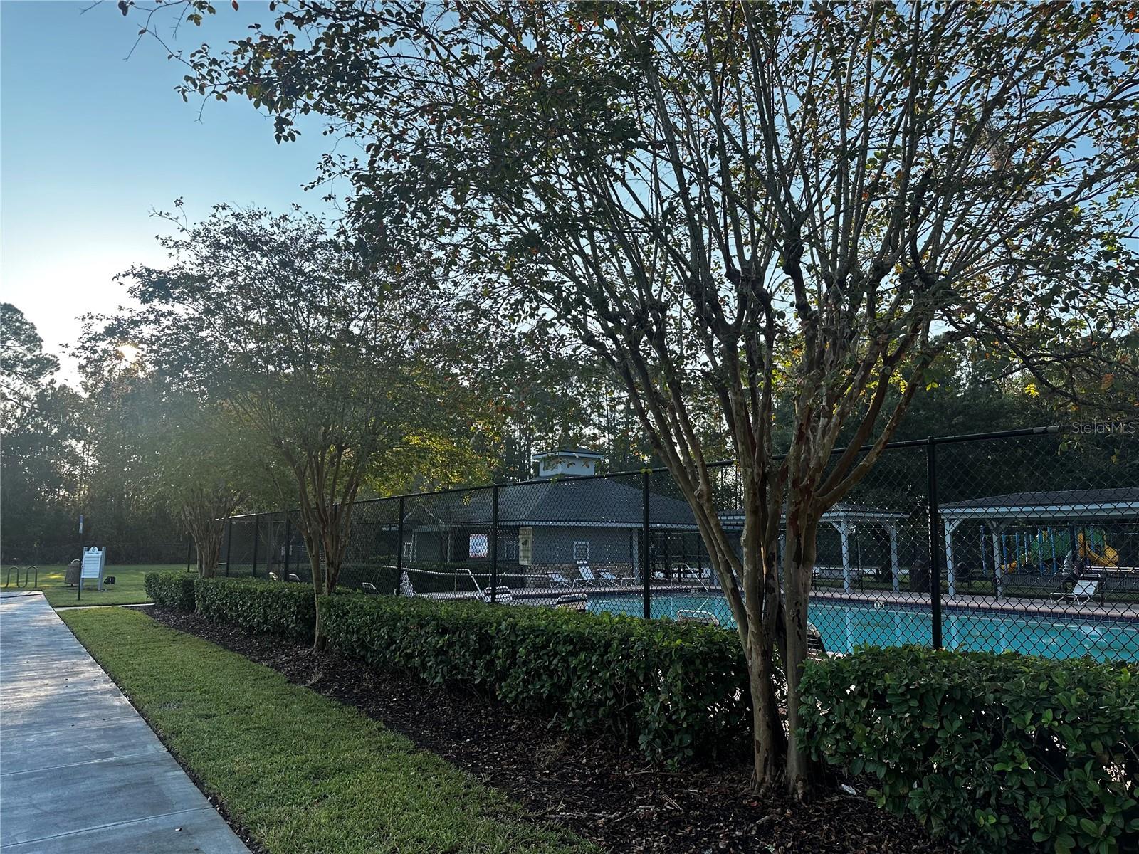 ADAMS LAKE - Residential