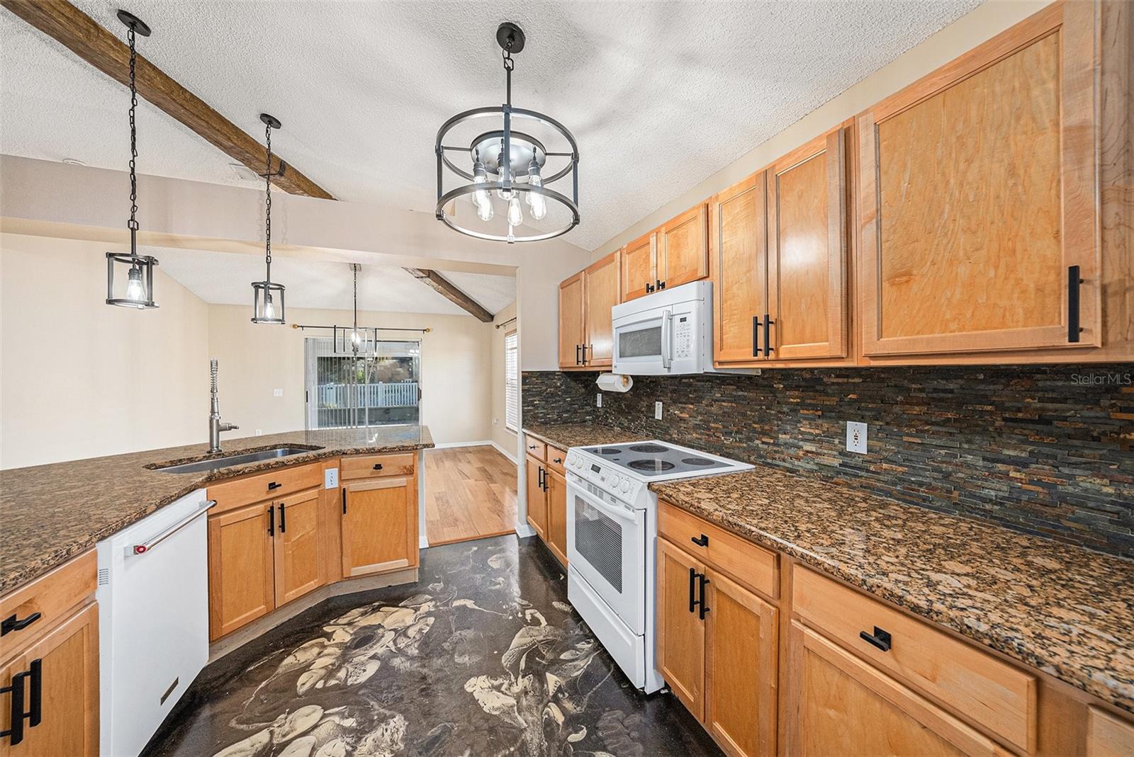 5407 TREIG LANE