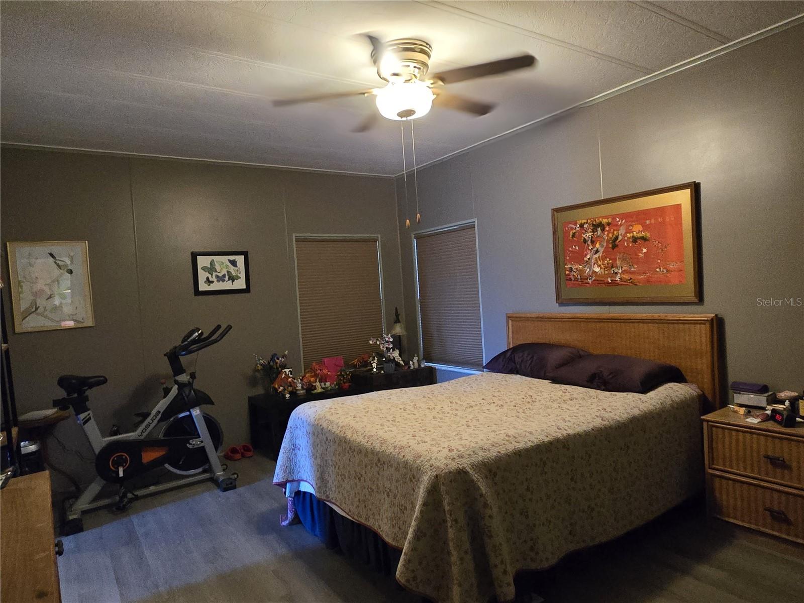 BANBURY VILLAGE CONDO - Residential