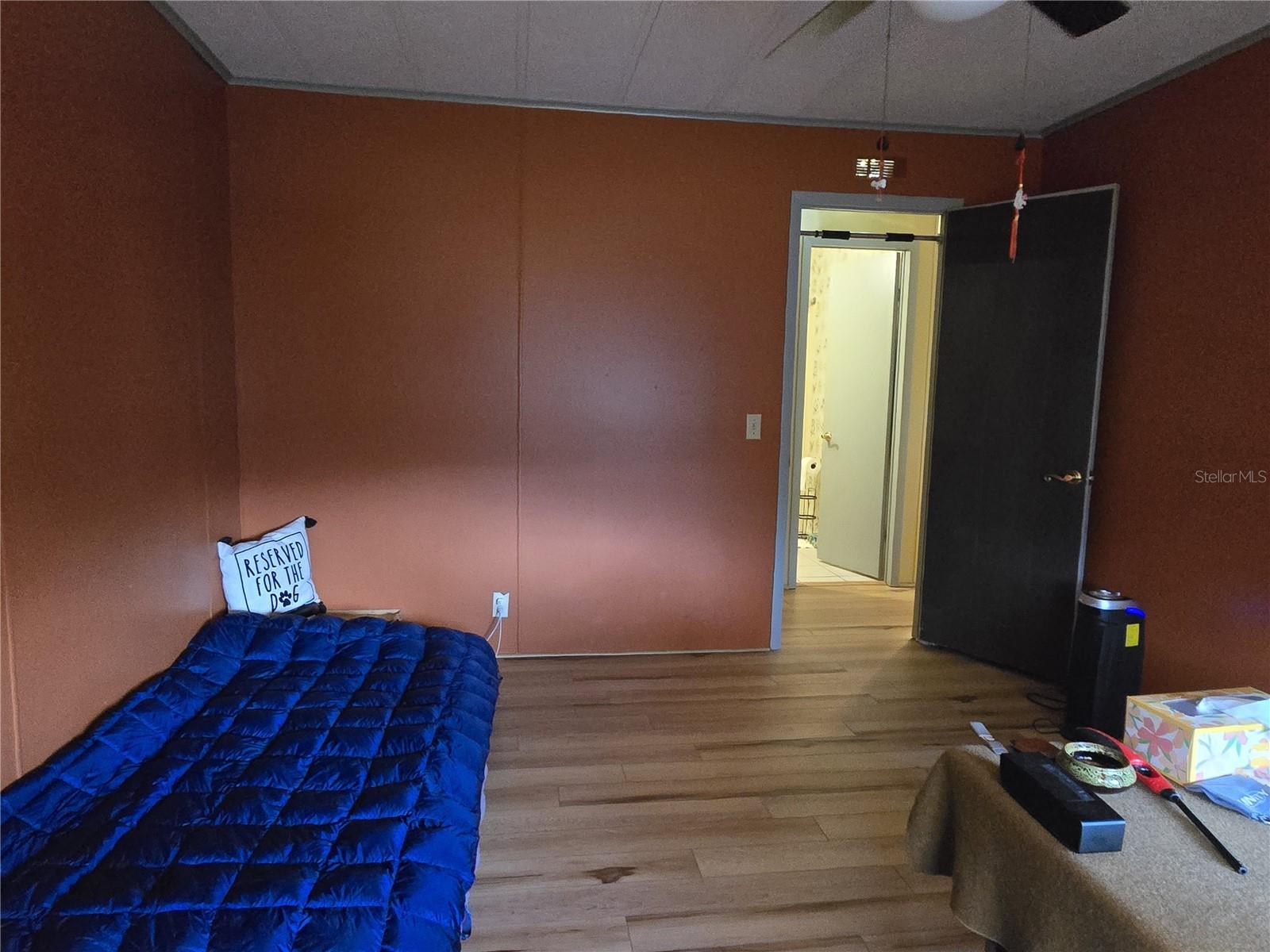 BANBURY VILLAGE CONDO - Residential