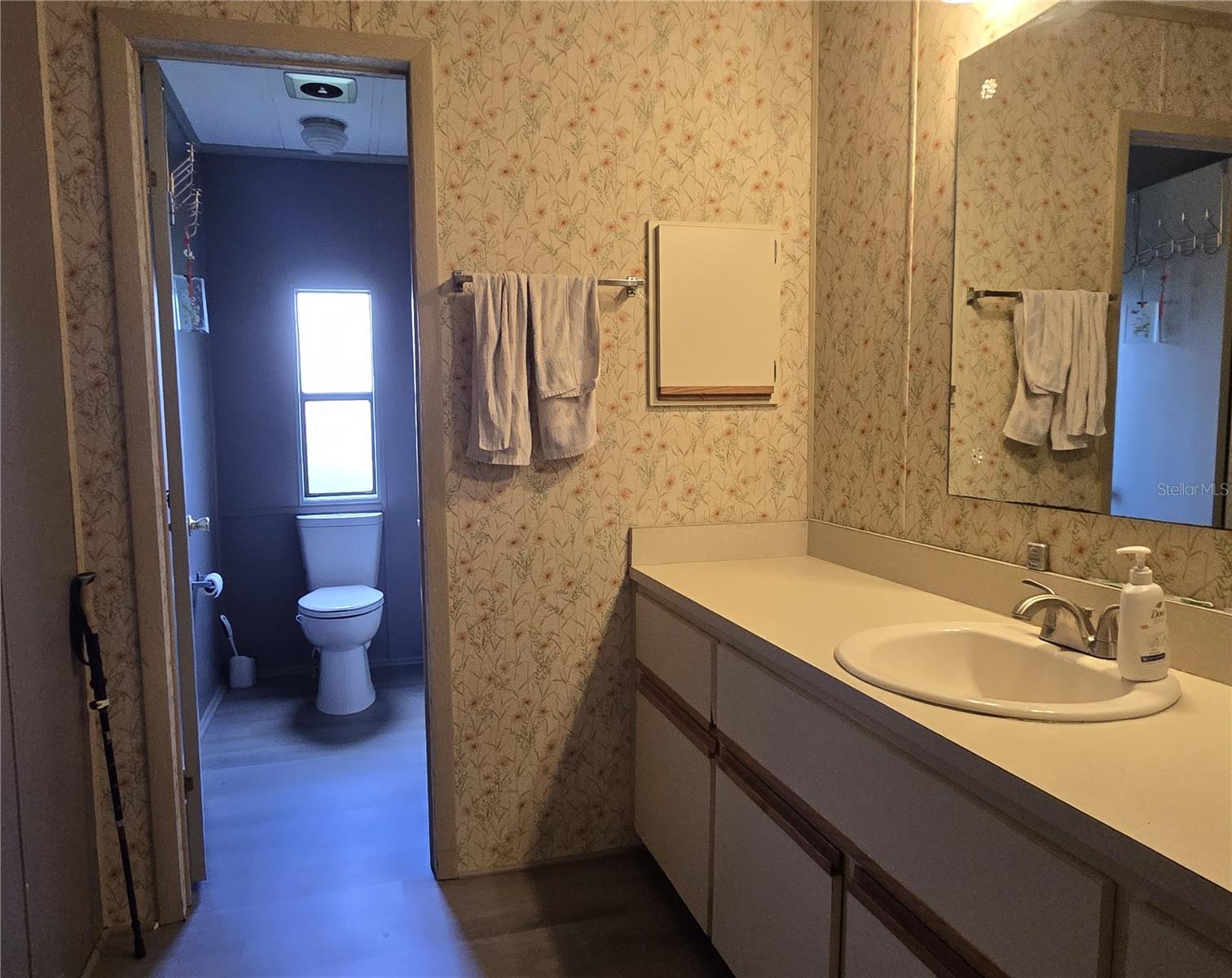 BANBURY VILLAGE CONDO - Residential