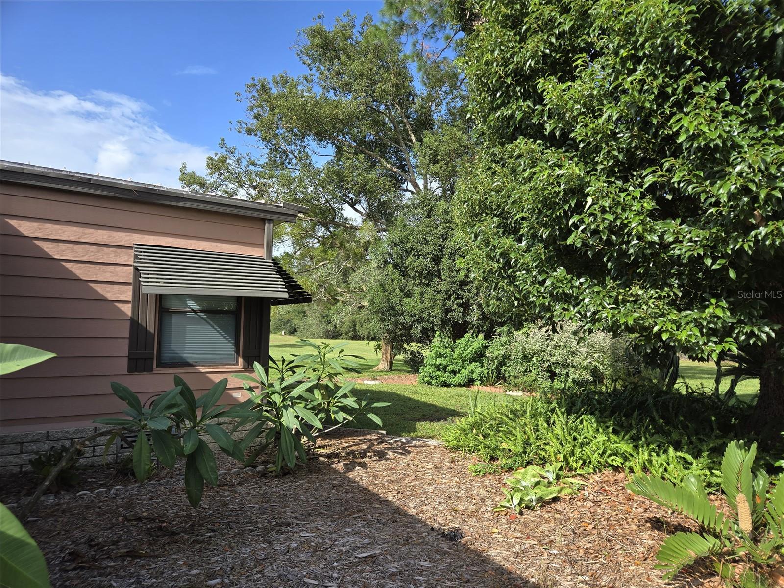 BANBURY VILLAGE CONDO - Residential