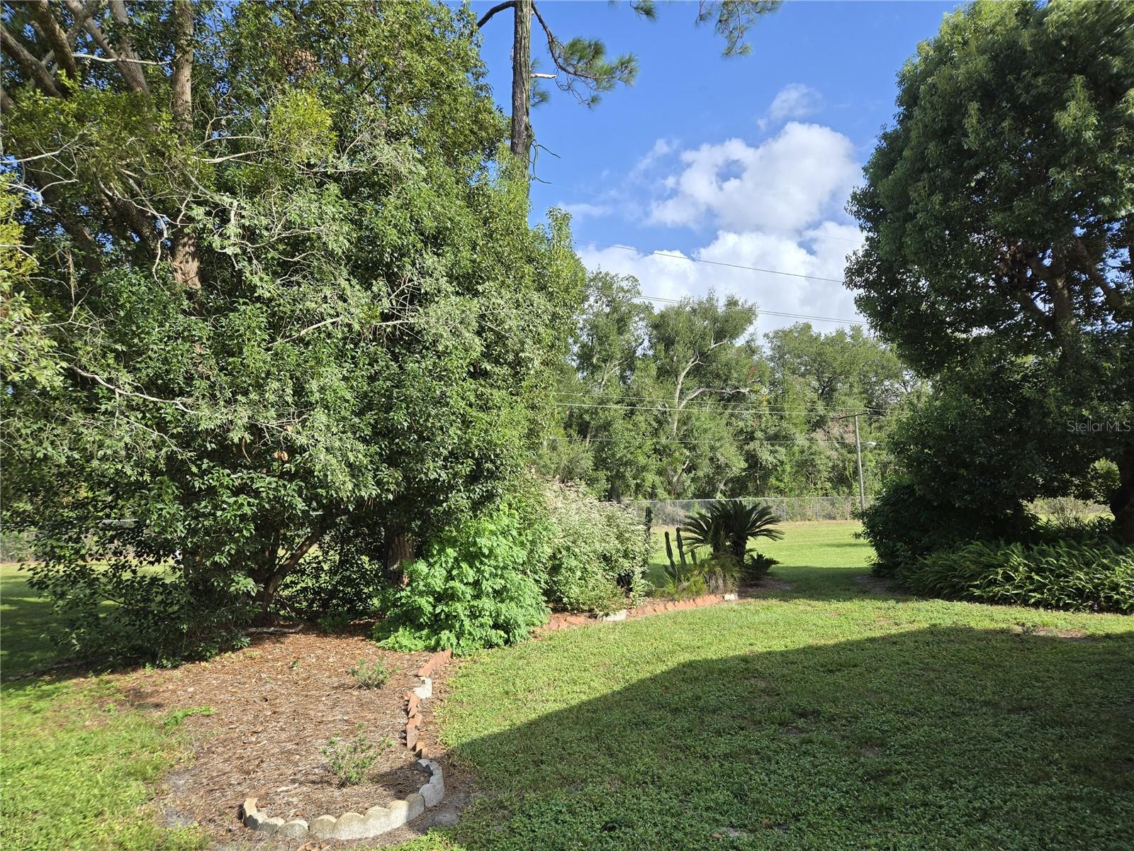 BANBURY VILLAGE CONDO - Residential