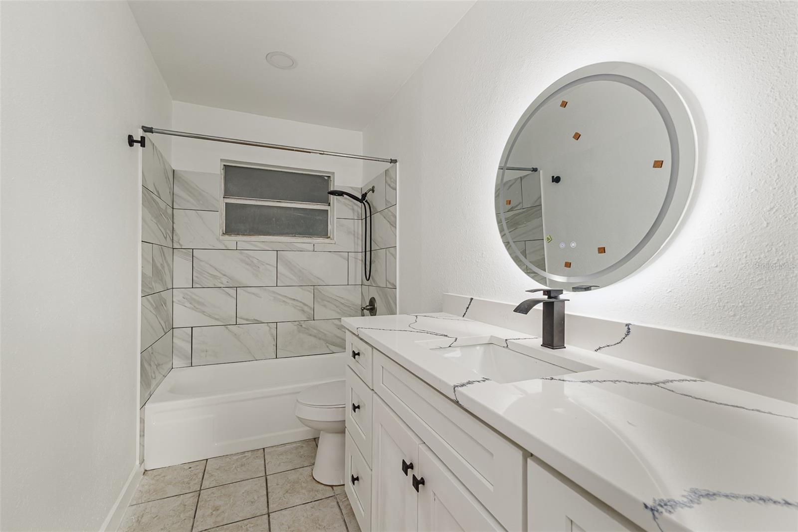 GROVE ESTATES SECOND ADD - Residential