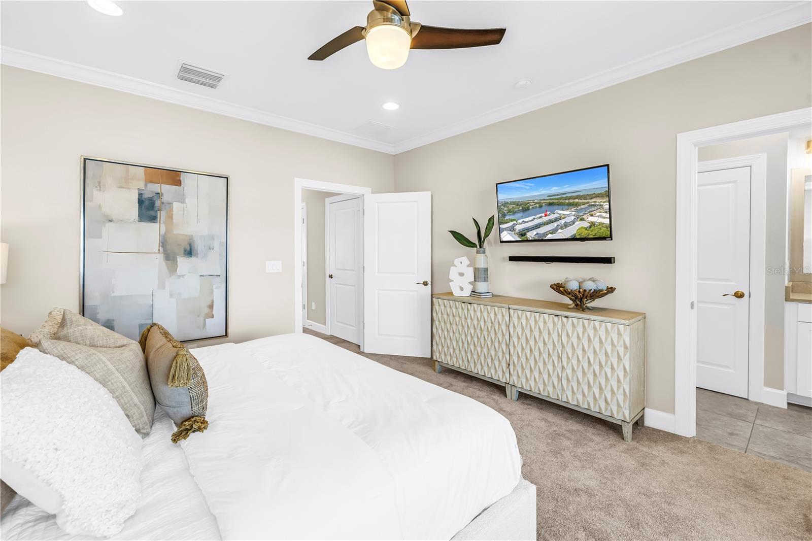 THE COVE AT LOGGERHEAD MARINA - Residential