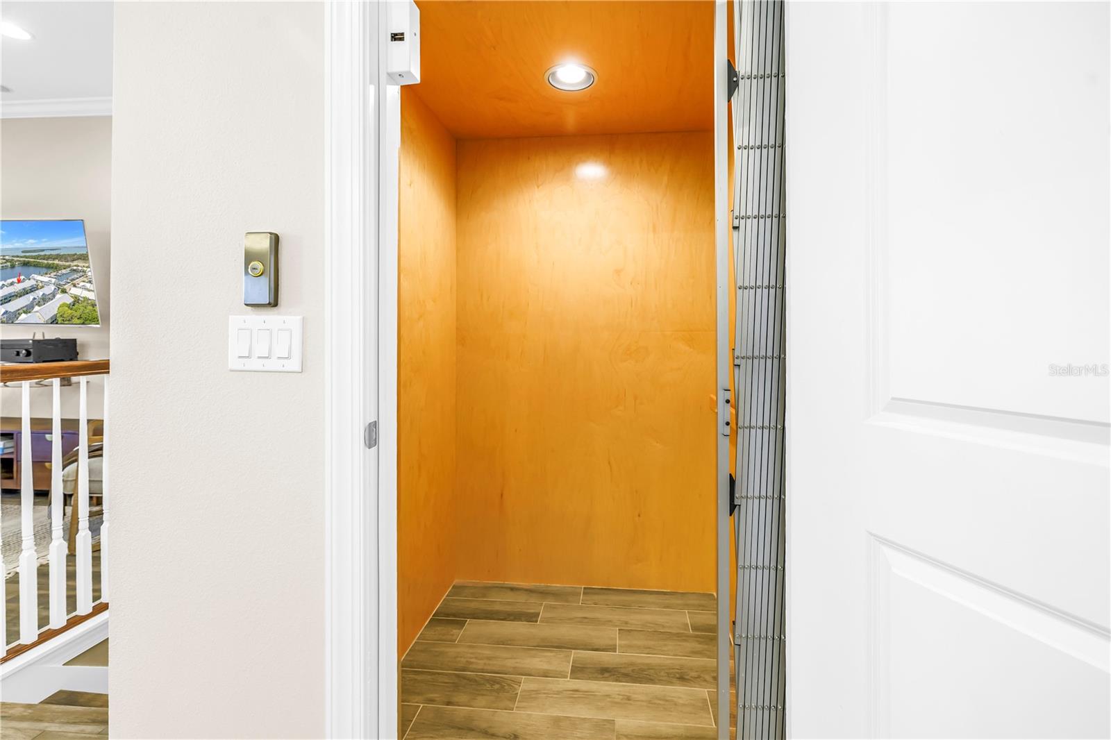 THE COVE AT LOGGERHEAD MARINA - Residential