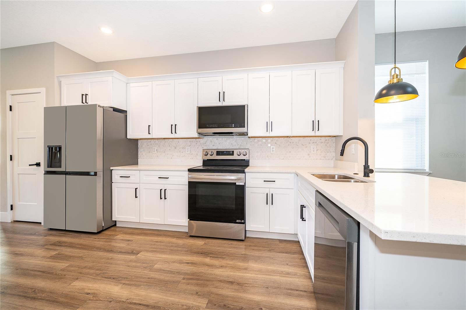 RIO VISTA - Residential