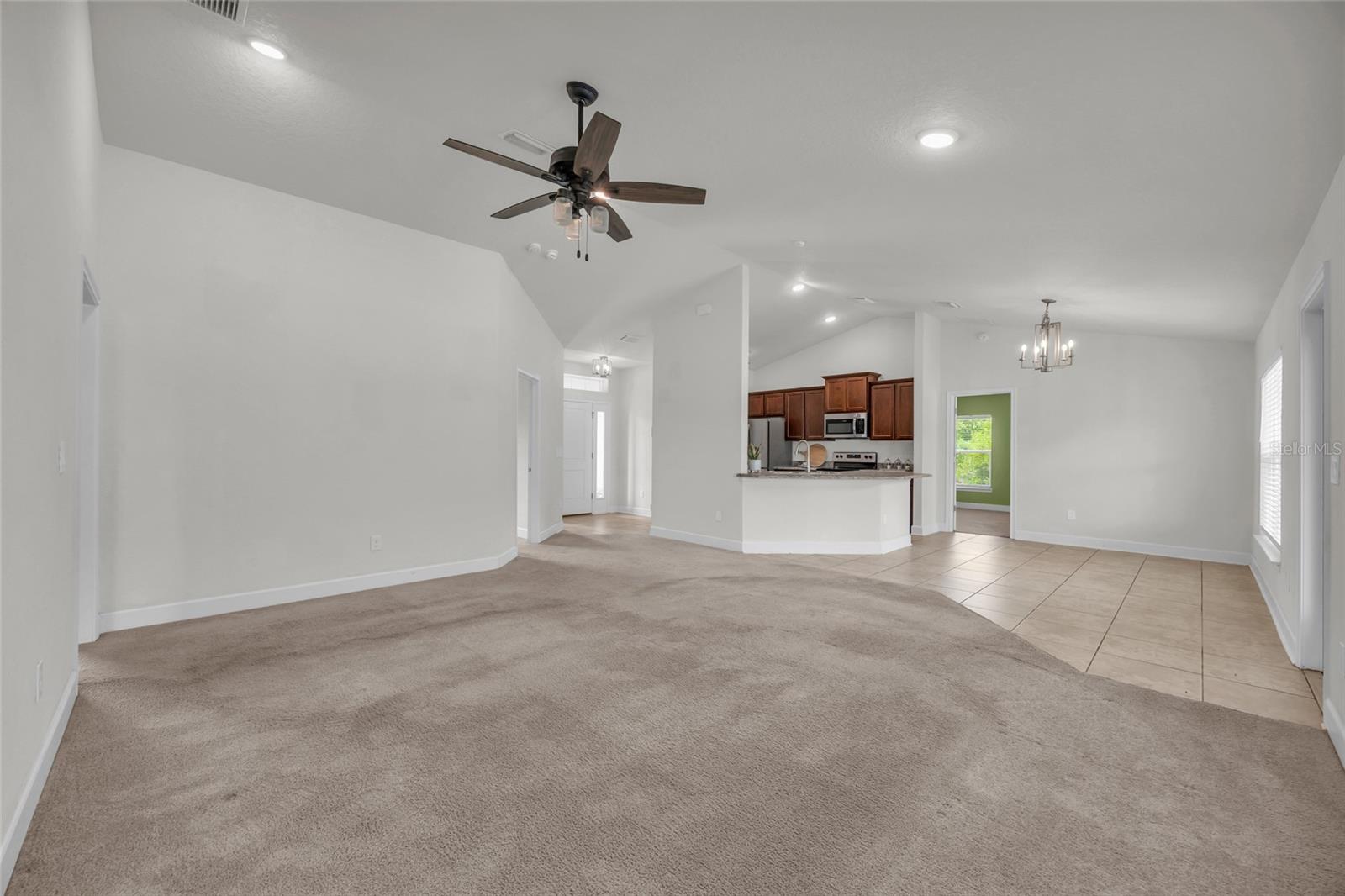 MARION OAKS UN 03 - Residential