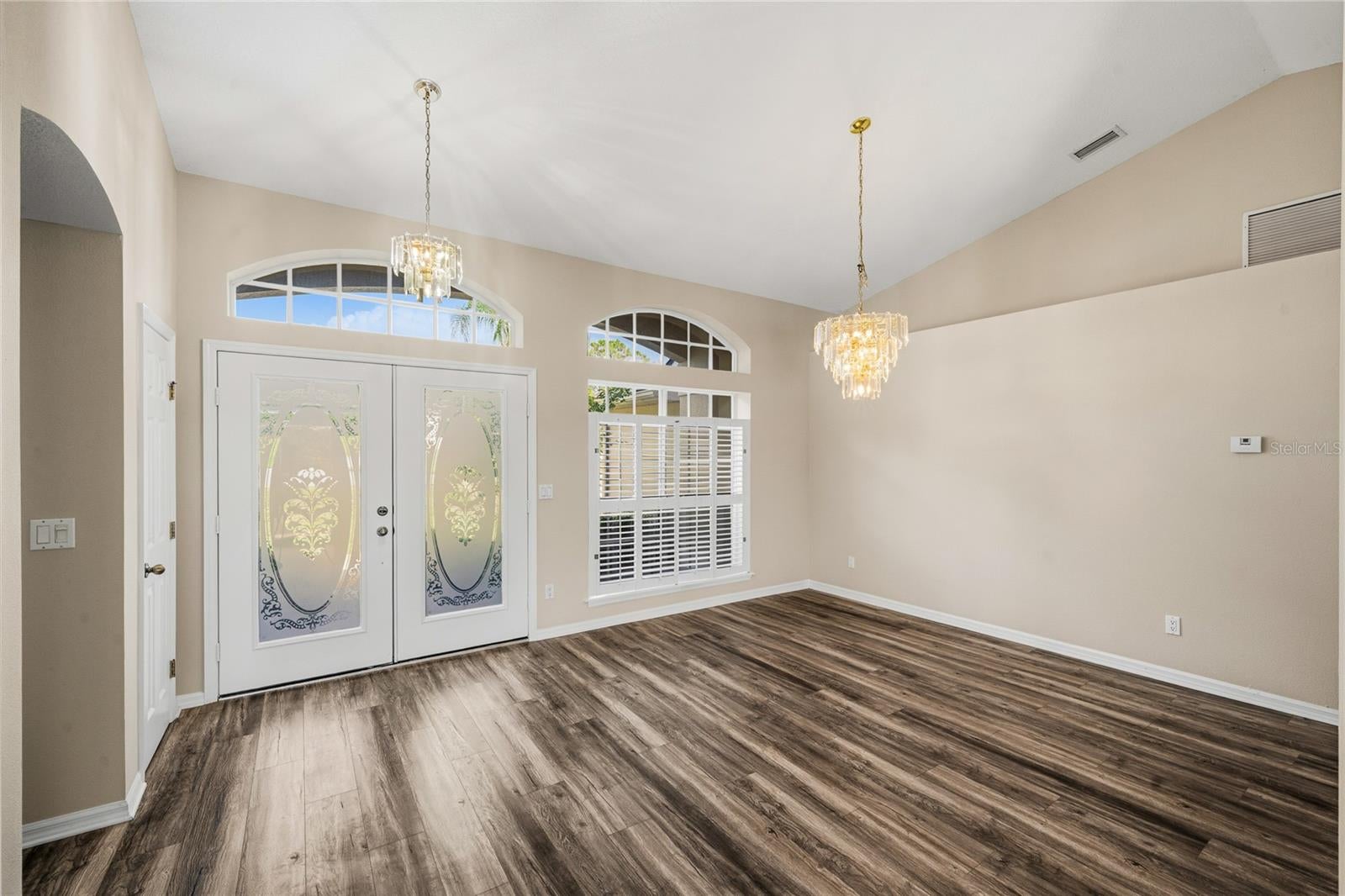 99 HOLLOW PINE DRIVE