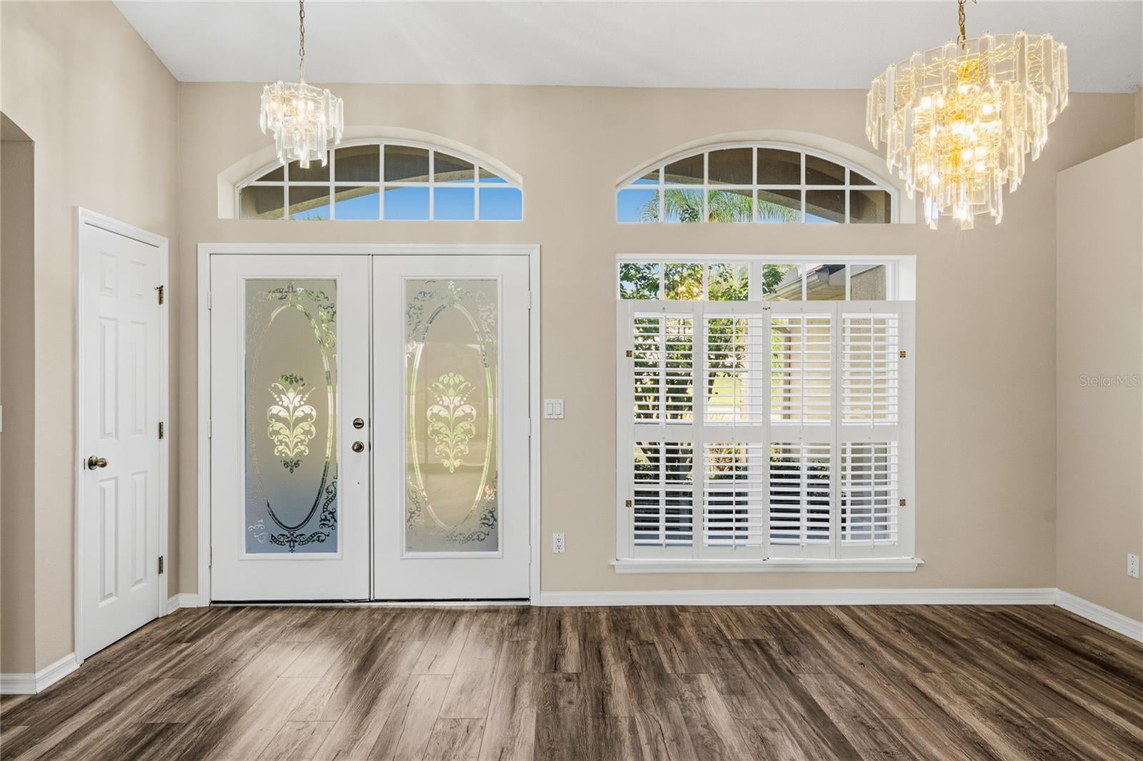 99 HOLLOW PINE DRIVE